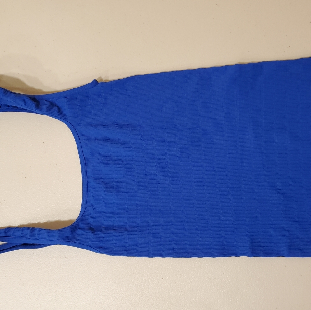 Tank top - Picture 2 of 3